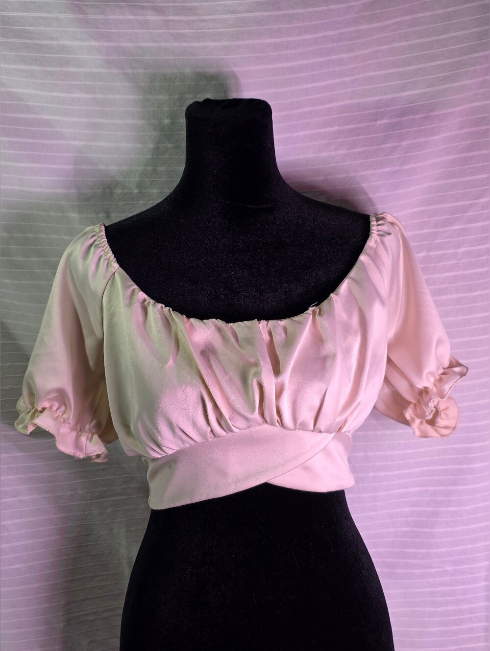Altar'd State Cream-colored Crop Top with Puff Sleeves And Crossover Band, Med